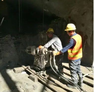 丛台水下抗分散灌浆料特点 水下不分散注浆料介绍